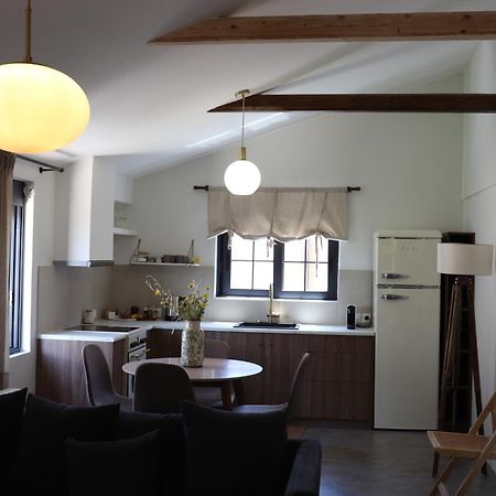 Alfiea Home 65M2 & Alfiea Studio 35M2 Artemida  Luaran gambar